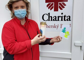 BETLÉMSKÉ SVĚTLO UŽ SVÍTÍ I V BRODSKÉ CHARITĚ