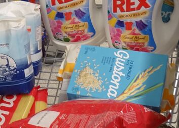 Potravinové centrum čelilo „adventnímu nájezdu“ žadatelů. Ne všichni přišli s čistými úmysly