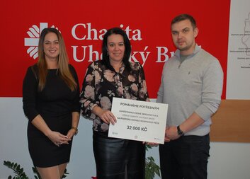 Česká zbrojovka podporuje Charitu Uherský Brod