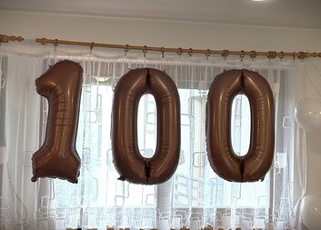 Klientka Charitního domu Vlčnov oslavila krásných 100 let. Gratulujeme! 